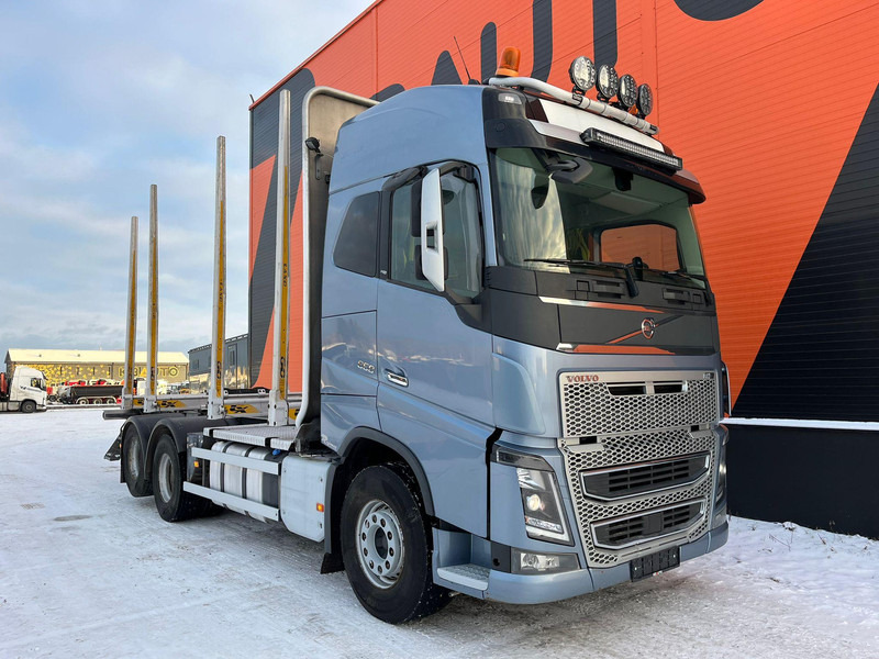 Volvo FH 16 650 6x4 TANDEM AXLE LIFT - Holztransporter, Autokran: das Bild 4 Volvo FH 16 650 6x4 TANDEM AXLE LIFT - Holztransporter, Autokran: das Bild 4