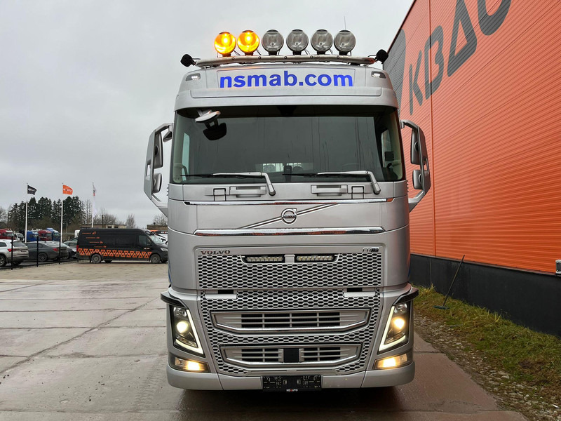 Volvo FH 16 650 8x4*4 CRANAB TZ12.2 - Holztransporter, Autokran: das Bild 3 Volvo FH 16 650 8x4*4 CRANAB TZ12.2 - Holztransporter, Autokran: das Bild 3