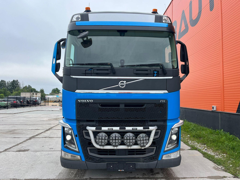 Volvo FH 540 6x4 HYDRAULICS - Holztransporter, Autokran: das Bild 3 Volvo FH 540 6x4 HYDRAULICS - Holztransporter, Autokran: das Bild 3