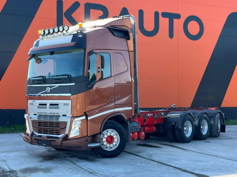 Volvo FH 540 8x4*4 GLOBE XL / 9 ton FRONT AXLE - Fahrgestell LKW: das Bild 1 Volvo FH 540 8x4*4 GLOBE XL / 9 ton FRONT AXLE - Fahrgestell LKW: das Bild 1