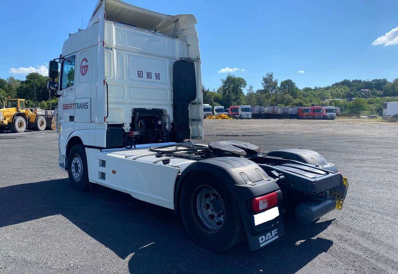 DAF XF105.510 - Sattelzugmaschine: das Bild 3 DAF XF105.510 - Sattelzugmaschine: das Bild 3