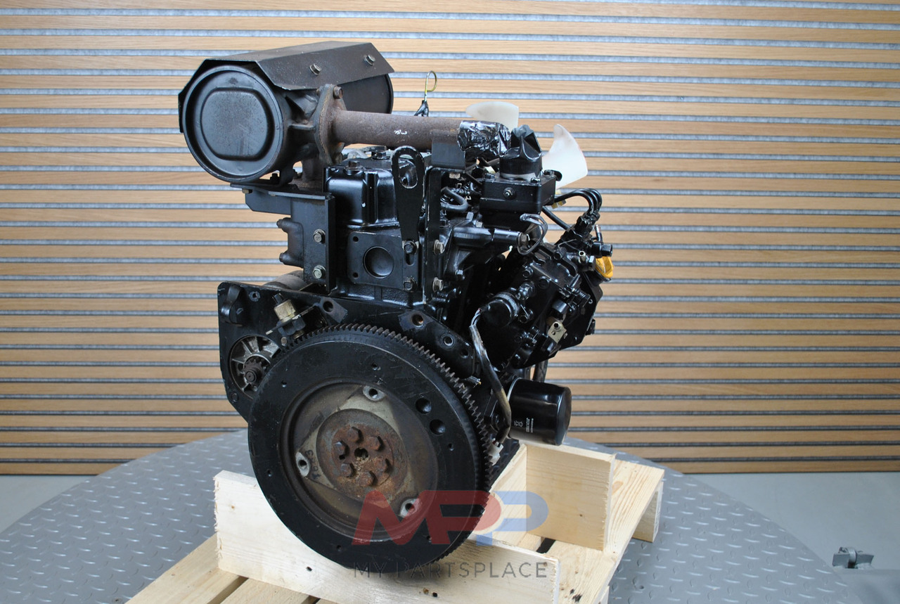 Motor für Traktor ISUZU 3CC1: das Bild 11