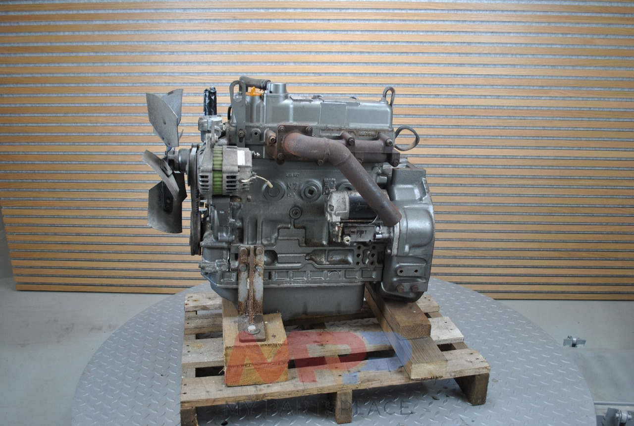 Isuzu Komatsu 4D88 - Motor für Baumaschine: das Bild 2 Isuzu Komatsu 4D88 - Motor für Baumaschine: das Bild 2