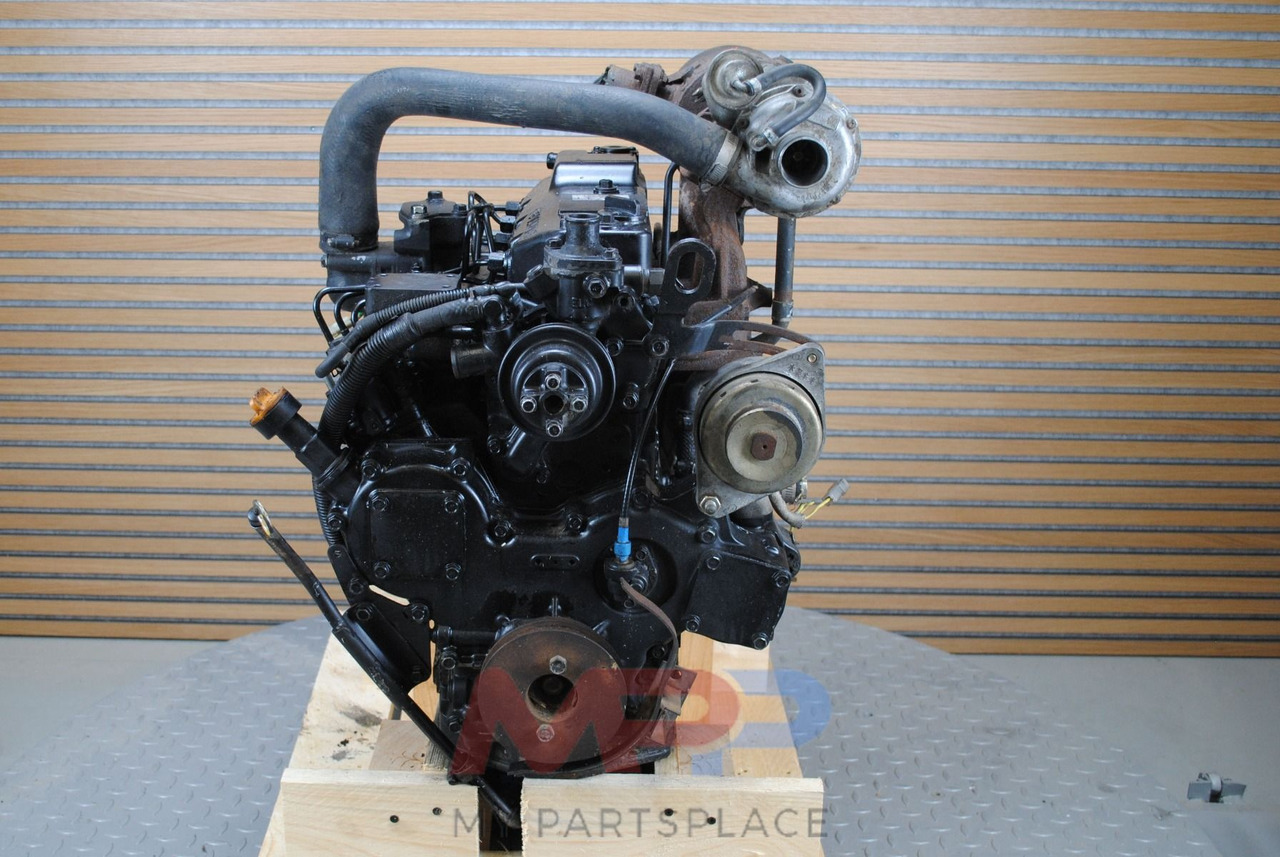 Yanmar Yanmar 4TNV84T 4TNV84-T - Motor für Landmaschine: das Bild 5 Yanmar Yanmar 4TNV84T 4TNV84-T - Motor für Landmaschine: das Bild 5