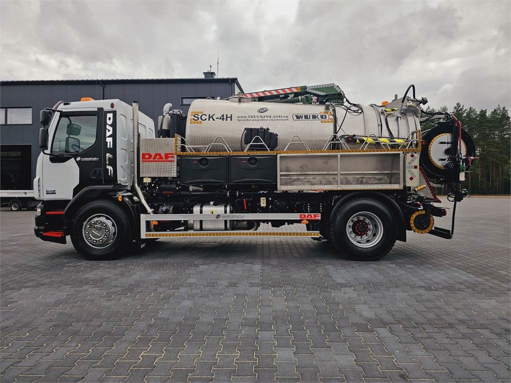 DAF WUKO SCK-4HW for collecting waste liquid separator - Saug-/ Spülfahrzeug: das Bild 4 DAF WUKO SCK-4HW for collecting waste liquid separator - Saug-/ Spülfahrzeug: das Bild 4