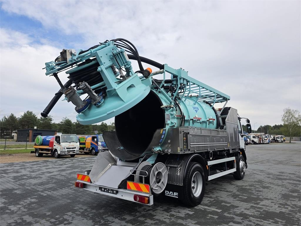 Kommunal-/ Sonderfahrzeug DAF WUKO JUROP KOMBI FOR SEWAGE CLEANING: das Bild 31