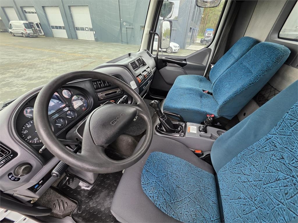Kommunal-/ Sonderfahrzeug DAF WUKO JUROP KOMBI FOR SEWAGE CLEANING: das Bild 34