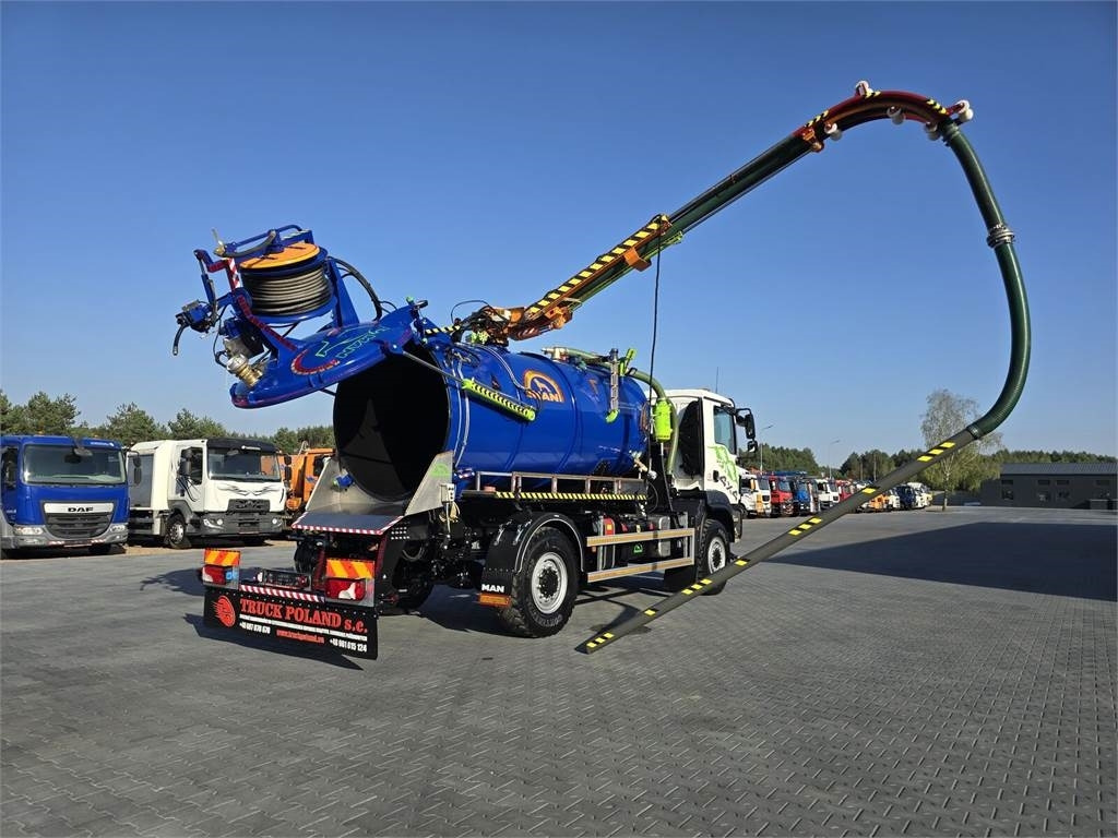 MAN TGM 4x4 GAMON PW8 for collecting liquid waste sepa - Saug-/ Spülfahrzeug: das Bild 1 MAN TGM 4x4 GAMON PW8 for collecting liquid waste sepa - Saug-/ Spülfahrzeug: das Bild 1
