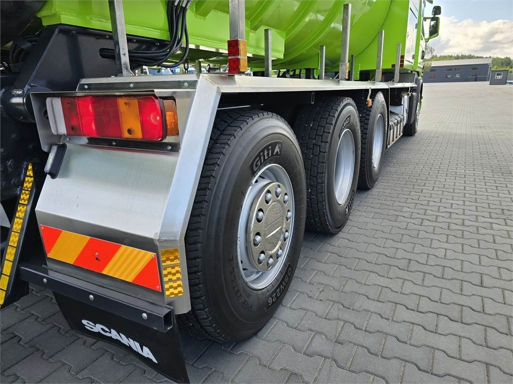 Saug-/ Spülfahrzeug Scania Disab Centurion P210/9 Suction-blowing vacuum load: das Bild 19