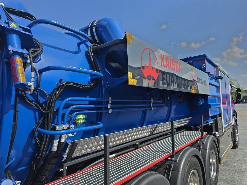 Scania KAISER EUR-MARK PL 8 Vacuum suction-blowing loader - Saug-/ Spülfahrzeug: das Bild 3 Scania KAISER EUR-MARK PL 8 Vacuum suction-blowing loader - Saug-/ Spülfahrzeug: das Bild 3