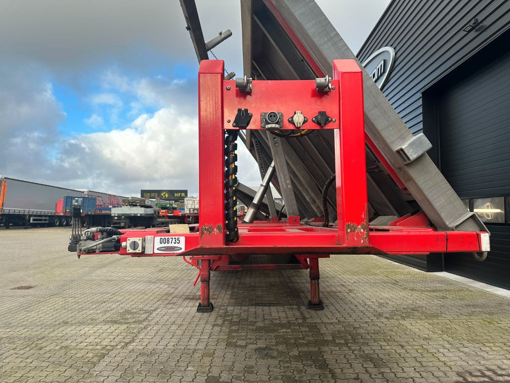 Tieflader Auflieger Faymonville DESOT 3 achs. Schräglader Faymonville DESOT 3 achs. Schräglader: das Bild 8 Tieflader Auflieger Faymonville DESOT 3 achs. Schräglader Faymonville DESOT 3 achs. Schräglader: das Bild 8