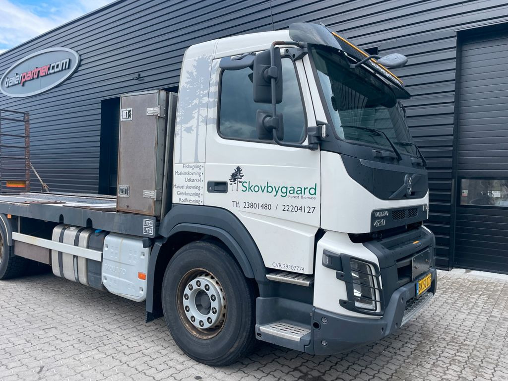Volvo FMX 420 6x4 - Pritsche LKW: das Bild 2 Volvo FMX 420 6x4 - Pritsche LKW: das Bild 2