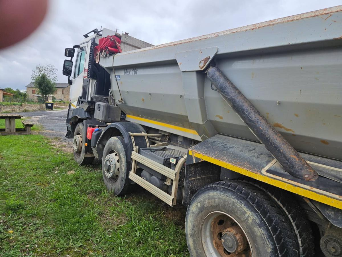 Renault Gamme C 450 - Kipper: das Bild 3 Renault Gamme C 450 - Kipper: das Bild 3