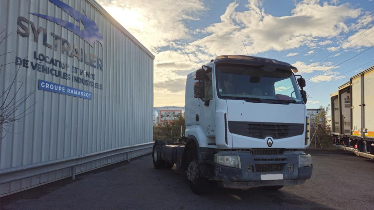 Renault Premium Lander 460 DXI - Sattelzugmaschine: das Bild 3 Renault Premium Lander 460 DXI - Sattelzugmaschine: das Bild 3