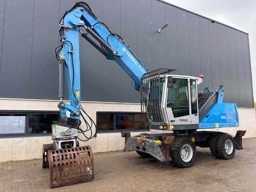 Fuchs MHL 320 D - Umschlagbagger: das Bild 3 Fuchs MHL 320 D - Umschlagbagger: das Bild 3