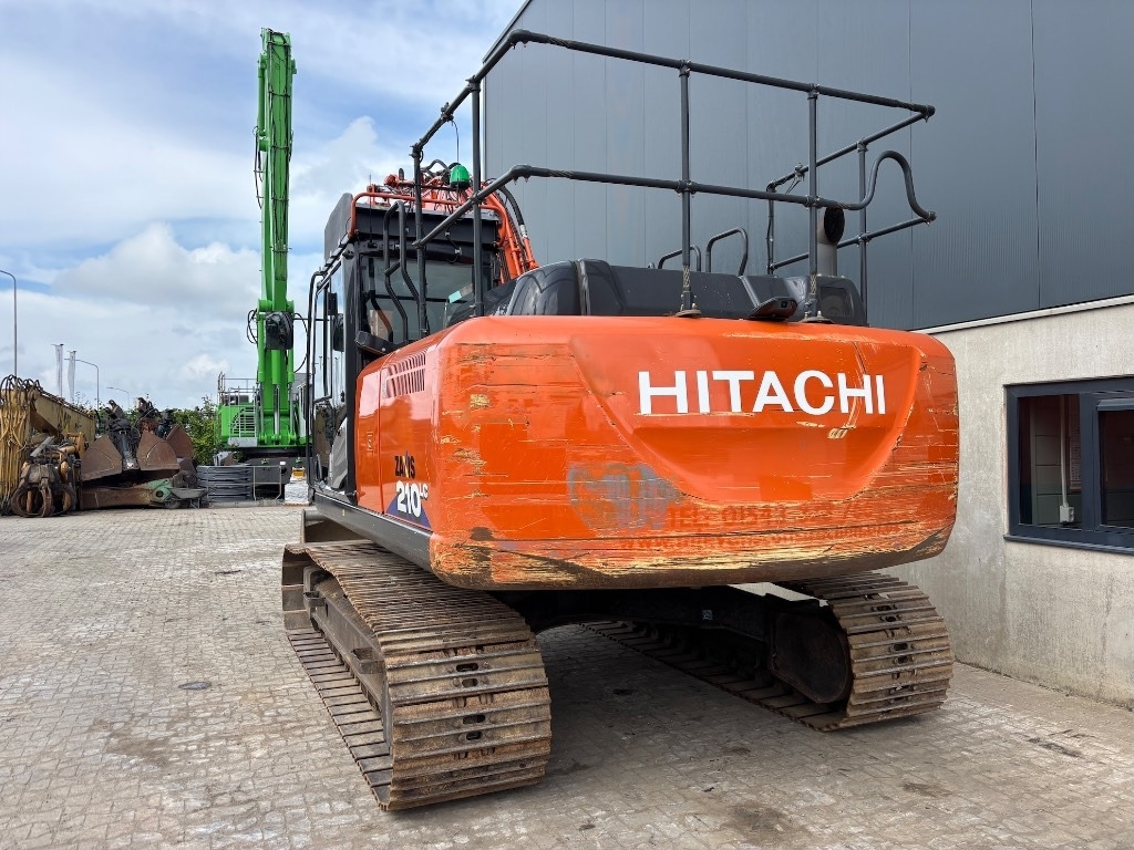 Hitachi ZX 210 LC-6 - Kettenbagger: das Bild 4 Hitachi ZX 210 LC-6 - Kettenbagger: das Bild 4