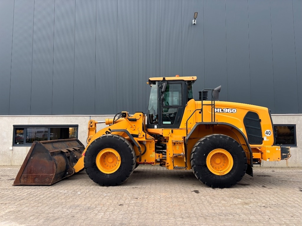 Hyundai HL 960 - HL960 - HL 955 - HL 965 - Radlader: das Bild 3 Hyundai HL 960 - HL960 - HL 955 - HL 965 - Radlader: das Bild 3