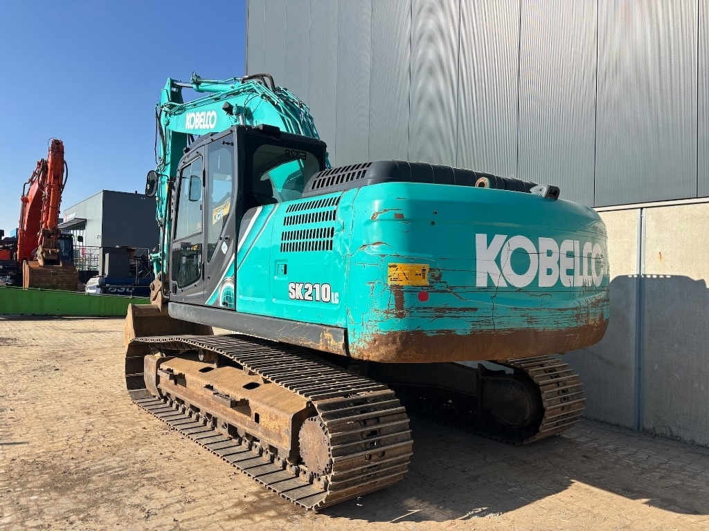 Kobelco SK 210 LC-10 - Kobelco SK210 - Kettenbagger: das Bild 4 Kobelco SK 210 LC-10 - Kobelco SK210 - Kettenbagger: das Bild 4