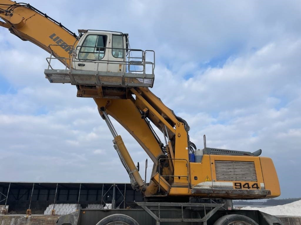 Liebherr A 944 C HD - Umschlagbagger: das Bild 4 Liebherr A 944 C HD - Umschlagbagger: das Bild 4