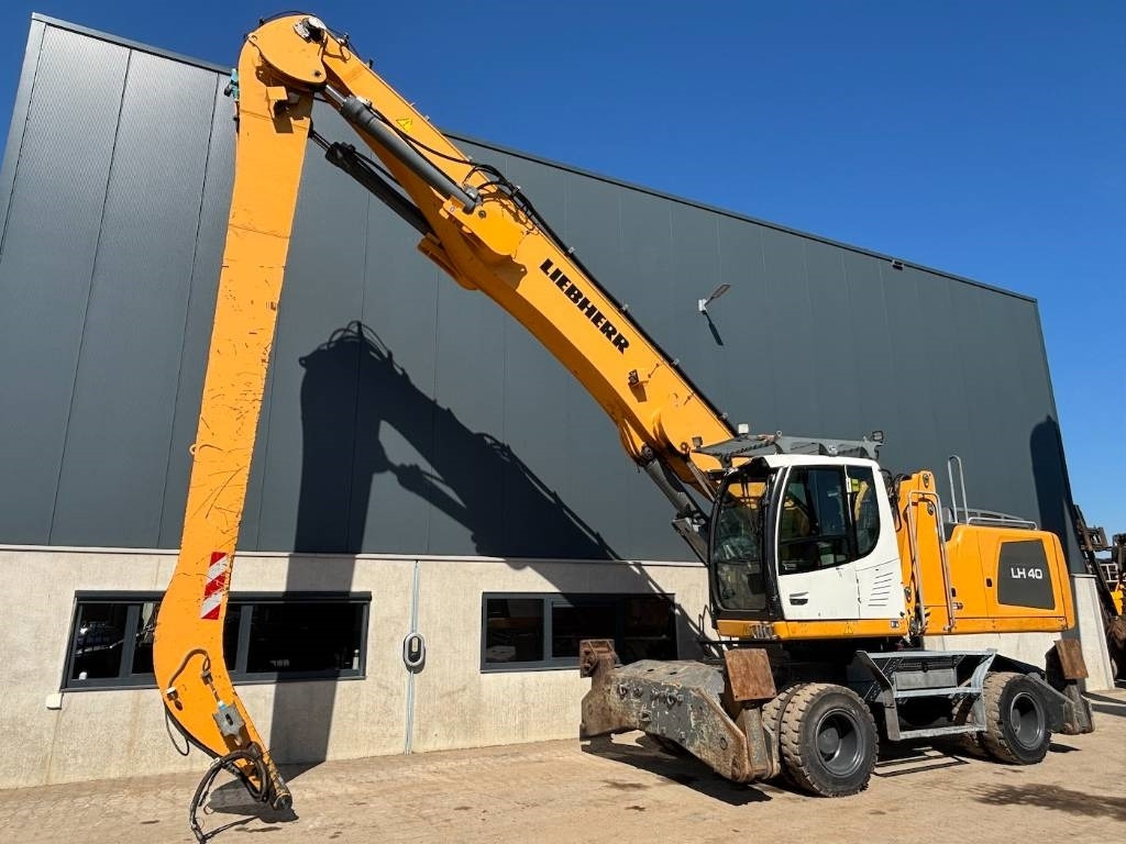 Liebherr LH 40 -- LH40 -- 20kw mozelt generator - Umschlagbagger: das Bild 3 Liebherr LH 40 -- LH40 -- 20kw mozelt generator - Umschlagbagger: das Bild 3