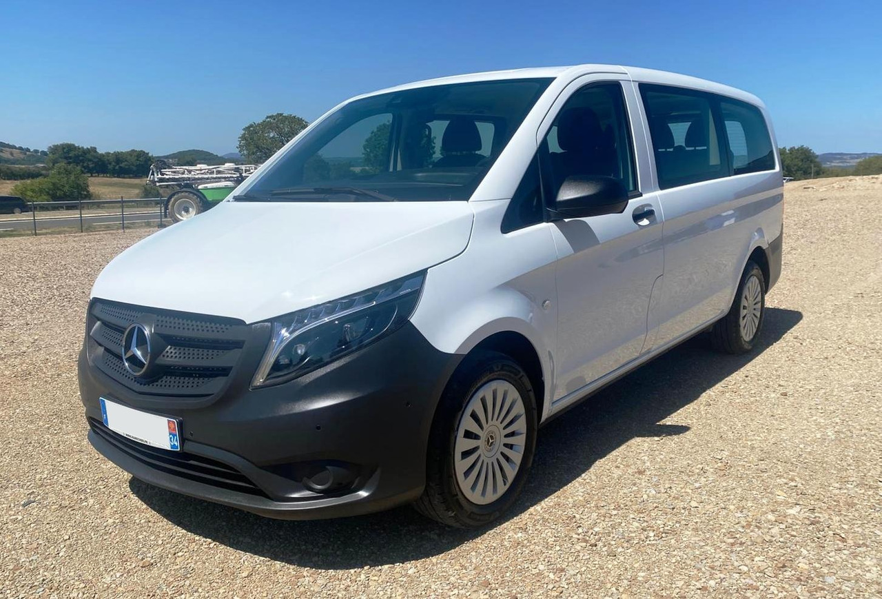 MERCEDES-BENZ Vito Tourer 114 CDI 136 Long Pro 9G-Tronic 8 Places - Personentransporter: das Bild 2 MERCEDES-BENZ Vito Tourer 114 CDI 136 Long Pro 9G-Tronic 8 Places - Personentransporter: das Bild 2