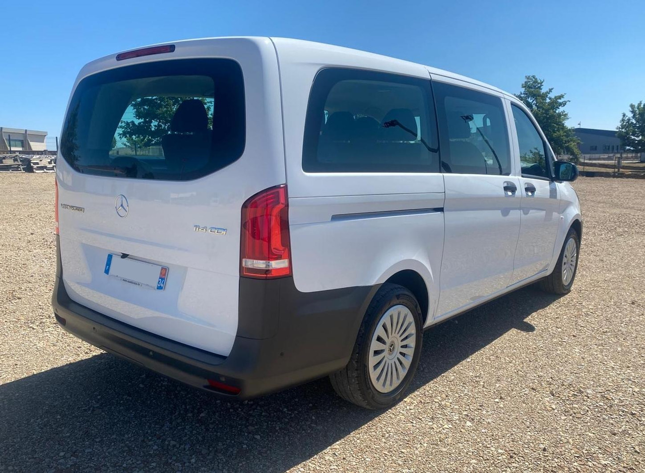 MERCEDES-BENZ Vito Tourer 114 CDI 136 Long Pro 9G-Tronic 8 Places - Personentransporter: das Bild 4 MERCEDES-BENZ Vito Tourer 114 CDI 136 Long Pro 9G-Tronic 8 Places - Personentransporter: das Bild 4
