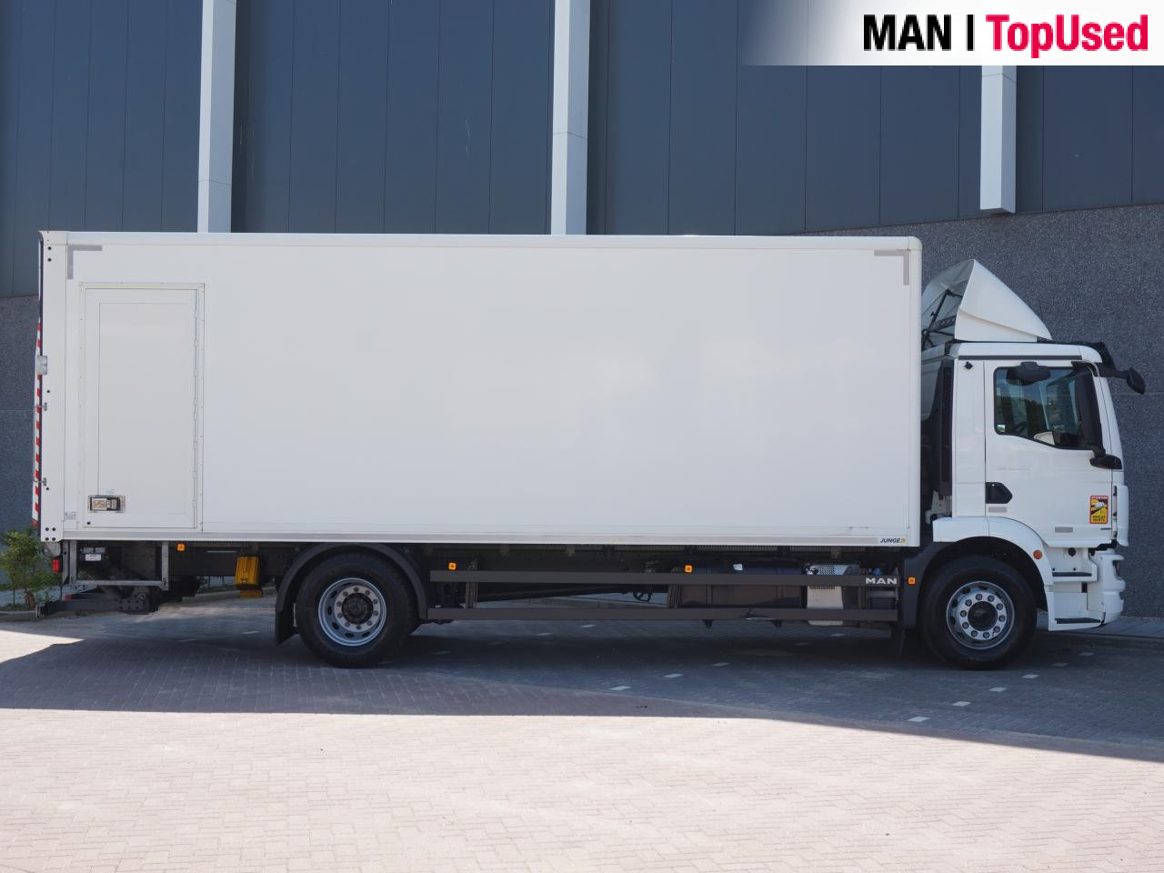 Pritsche LKW MAN TGM 18.320 4x2 BL CH: das Bild 12