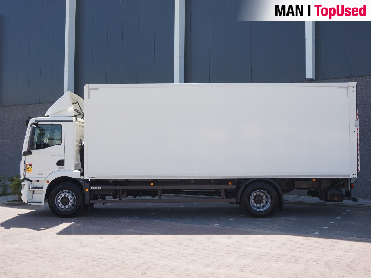 Pritsche LKW MAN TGM 18.320 4x2 BL CH: das Bild 11