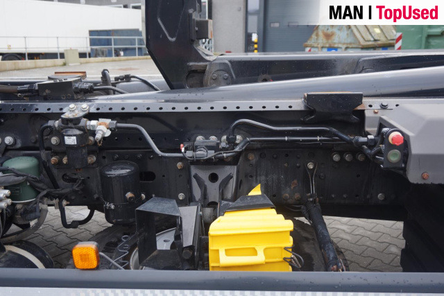 MAN TGX 26.470 6x2-4 BL CH Abroll Kipper - Kipper: das Bild 3 MAN TGX 26.470 6x2-4 BL CH Abroll Kipper - Kipper: das Bild 3