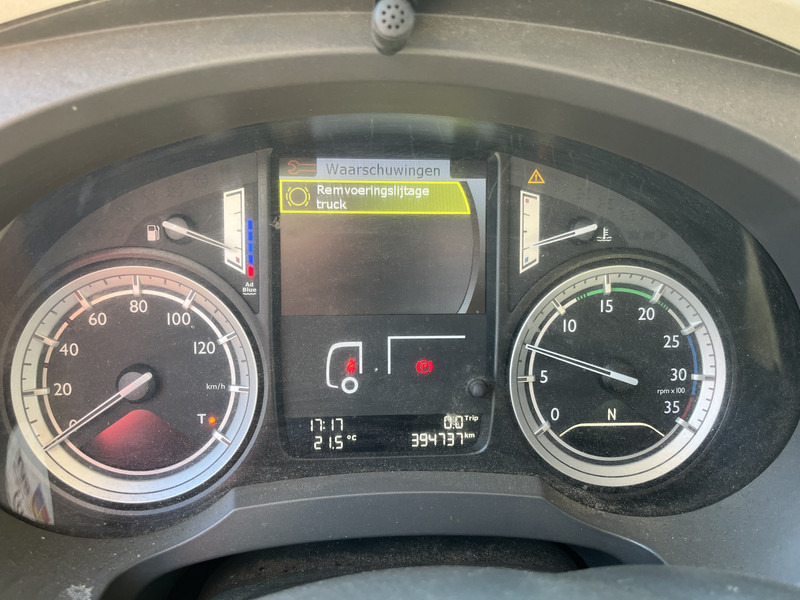 DAF LF 210 FA / 12 Ton / 394 dkm / Box / Loadlift / NL Truck - Koffer LKW: das Bild 4 DAF LF 210 FA / 12 Ton / 394 dkm / Box / Loadlift / NL Truck - Koffer LKW: das Bild 4