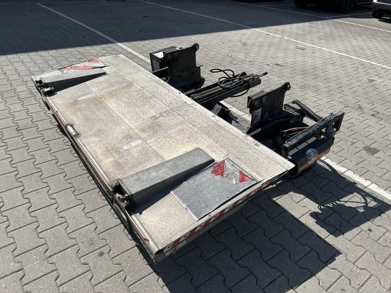 Dhollandia DHSV.20 / 2018 / Laadklep / Plateaumaat 240 x 170 cm - Ladebordwand: das Bild 5 Dhollandia DHSV.20 / 2018 / Laadklep / Plateaumaat 240 x 170 cm - Ladebordwand: das Bild 5