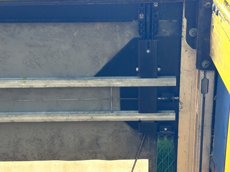 Krone Profi Liner / Schuifzeil / Kooi Aap / Stuur + Liftas / APK 05-26 - Planenauflieger: das Bild 4 Krone Profi Liner / Schuifzeil / Kooi Aap / Stuur + Liftas / APK 05-26 - Planenauflieger: das Bild 4