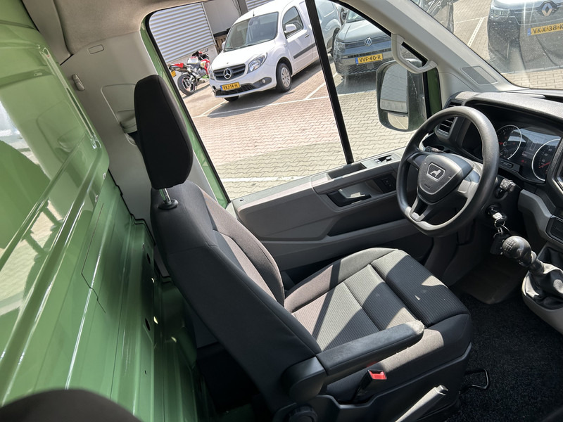 MAN TGE 3.180 2.0 Euro 6 / Box / 420 dkm / Loadlift / Cruise / NL Van - Koffer Transporter: das Bild 3 MAN TGE 3.180 2.0 Euro 6 / Box / 420 dkm / Loadlift / Cruise / NL Van - Koffer Transporter: das Bild 3