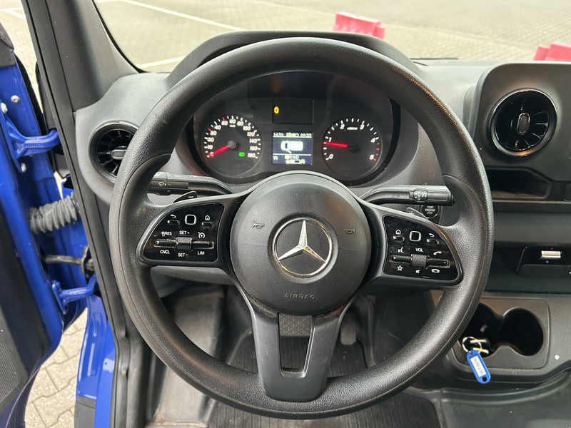 Mercedes-Benz Sprinter 311 2.2 CDI Euro 6D / 137 dkm / L3 H2 / Wrapped / APK TUV 10-26 - Kleintransporter: das Bild 4 Mercedes-Benz Sprinter 311 2.2 CDI Euro 6D / 137 dkm / L3 H2 / Wrapped / APK TUV 10-26 - Kleintransporter: das Bild 4
