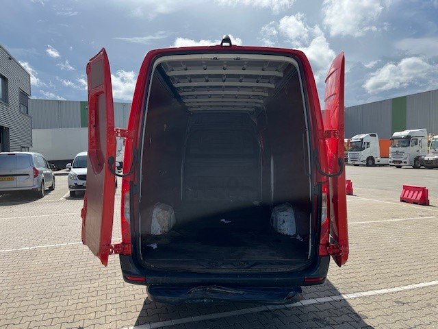Mercedes-Benz Sprinter 311 / 2.2 CDI Euro 6D / L3 H2 / Automatic / APK-TUV 02-26 - Kleintransporter: das Bild 5 Mercedes-Benz Sprinter 311 / 2.2 CDI Euro 6D / L3 H2 / Automatic / APK-TUV 02-26 - Kleintransporter: das Bild 5