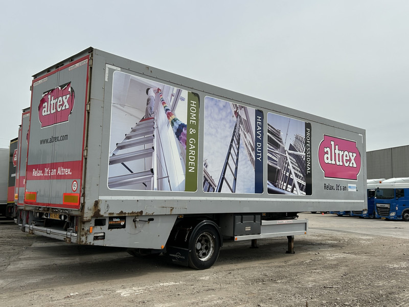 Renders ROC 12.10 City / Curtainside / Loadlift 2000 kg / NL Trailer - Planenauflieger: das Bild 3 Renders ROC 12.10 City / Curtainside / Loadlift 2000 kg / NL Trailer - Planenauflieger: das Bild 3