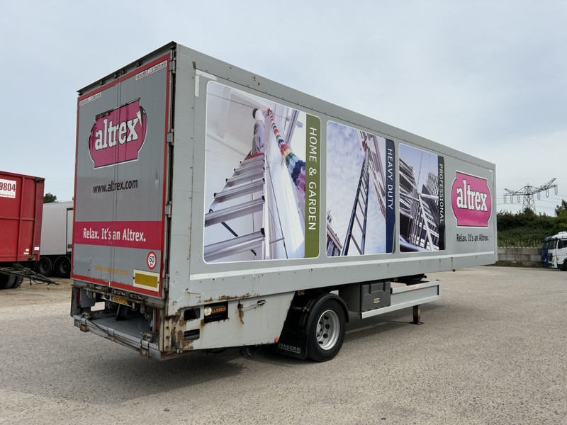 Renders ROC 12.10 City / Curtainside / Loadlift 2000 kg / NL Trailer - Planenauflieger: das Bild 2 Renders ROC 12.10 City / Curtainside / Loadlift 2000 kg / NL Trailer - Planenauflieger: das Bild 2