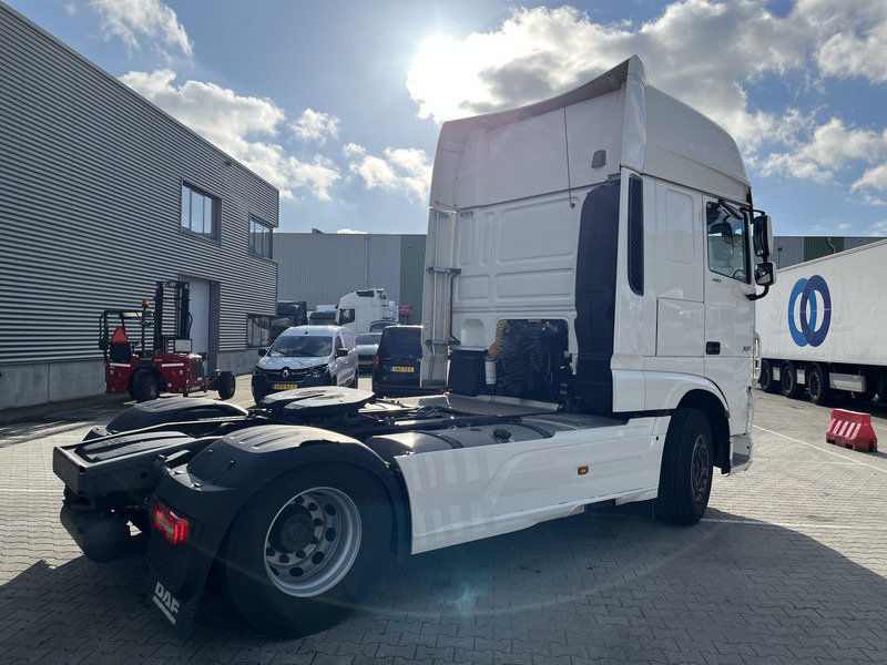 DAF XF 480 FT SSC / 315 dkm / Schade - Damage / 2 Tanks / Stand Klima - Sattelzugmaschine: das Bild 2 DAF XF 480 FT SSC / 315 dkm / Schade - Damage / 2 Tanks / Stand Klima - Sattelzugmaschine: das Bild 2