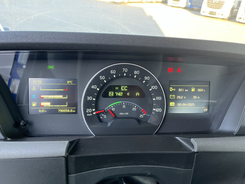 Volvo FH 420 Globetrotter / 790 dkm / 2 Tanks / VEB+ / NL Truck - Sattelzugmaschine: das Bild 4 Volvo FH 420 Globetrotter / 790 dkm / 2 Tanks / VEB+ / NL Truck - Sattelzugmaschine: das Bild 4