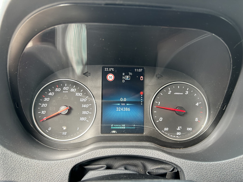 Mercedes-Benz Sprinter 515 1.9 CDI / Chassis Cabine / WB 433 cm / 324 dkm / APK TUV 03-26 - Transporter: das Bild 4 Mercedes-Benz Sprinter 515 1.9 CDI / Chassis Cabine / WB 433 cm / 324 dkm / APK TUV 03-26 - Transporter: das Bild 4