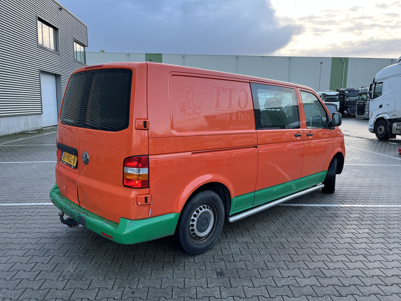 Volkswagen Transporter T5 2.5 TDI / L2 H1 / Double Cabin / Tow Bar - Kleintransporter, Transporter mit Doppelkabine: das Bild 2 Volkswagen Transporter T5 2.5 TDI / L2 H1 / Double Cabin / Tow Bar - Kleintransporter, Transporter mit Doppelkabine: das Bild 2