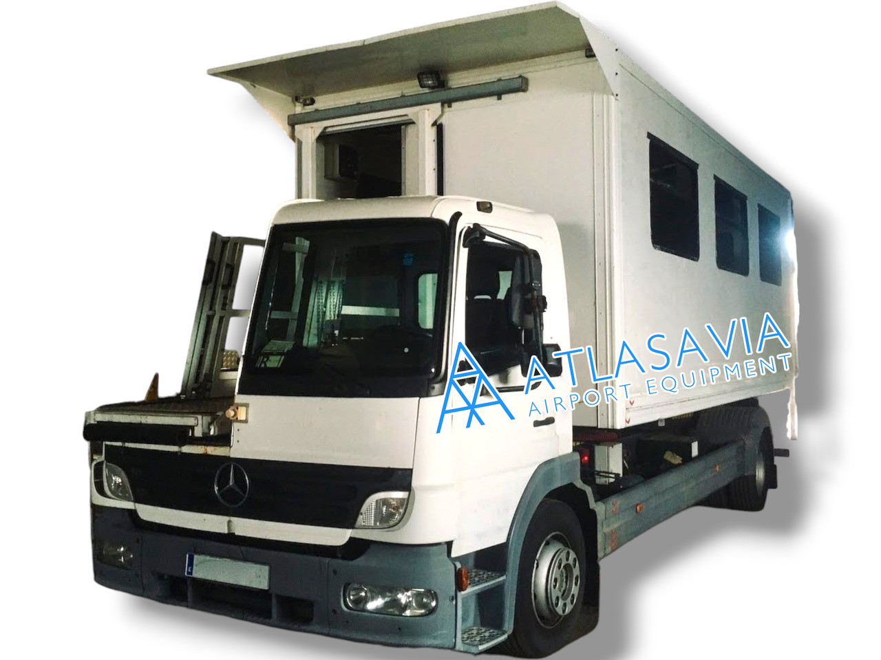 Mallaghan ML 6100 T - Ambulift-Fahrzeug: das Bild 1 Mallaghan ML 6100 T - Ambulift-Fahrzeug: das Bild 1