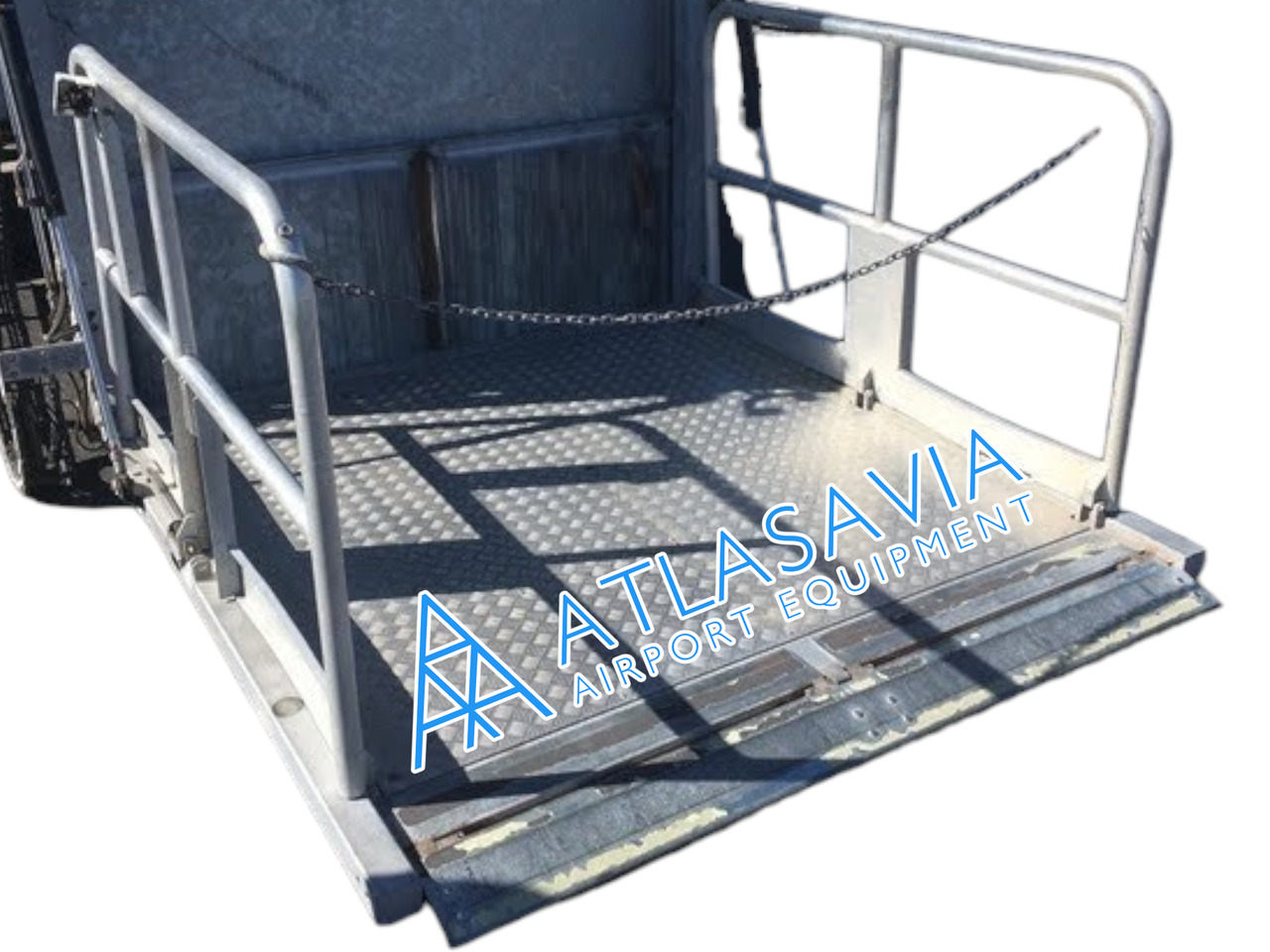 TLD Ambulift - Ambulift-Fahrzeug: das Bild 2 TLD Ambulift - Ambulift-Fahrzeug: das Bild 2