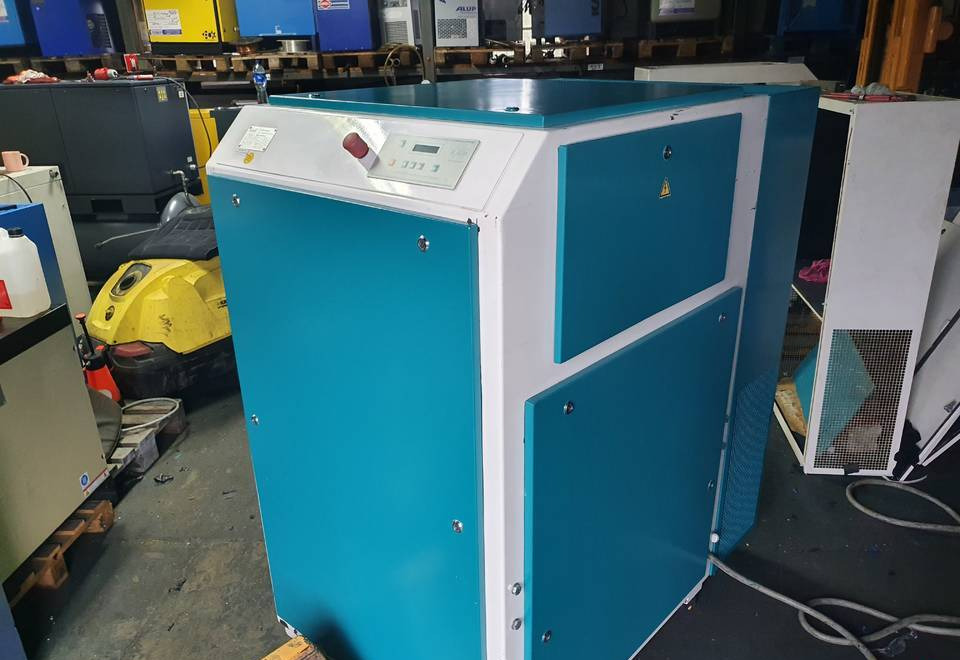 KOMPRESOR ŚRUBOWY RENNER RS 45 KW - Luftkompressor: das Bild 2 KOMPRESOR ŚRUBOWY RENNER RS 45 KW - Luftkompressor: das Bild 2