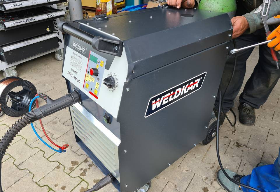 SPAWARKA MIG WELDKAR 300 Synergic 300A - Schweissgeräte: das Bild 2 SPAWARKA MIG WELDKAR 300 Synergic 300A - Schweissgeräte: das Bild 2