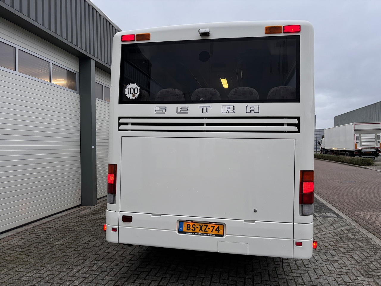 SETRA S317UL met 63 pl. en airconditioning S317GT - Reisebus: das Bild 5 SETRA S317UL met 63 pl. en airconditioning S317GT - Reisebus: das Bild 5