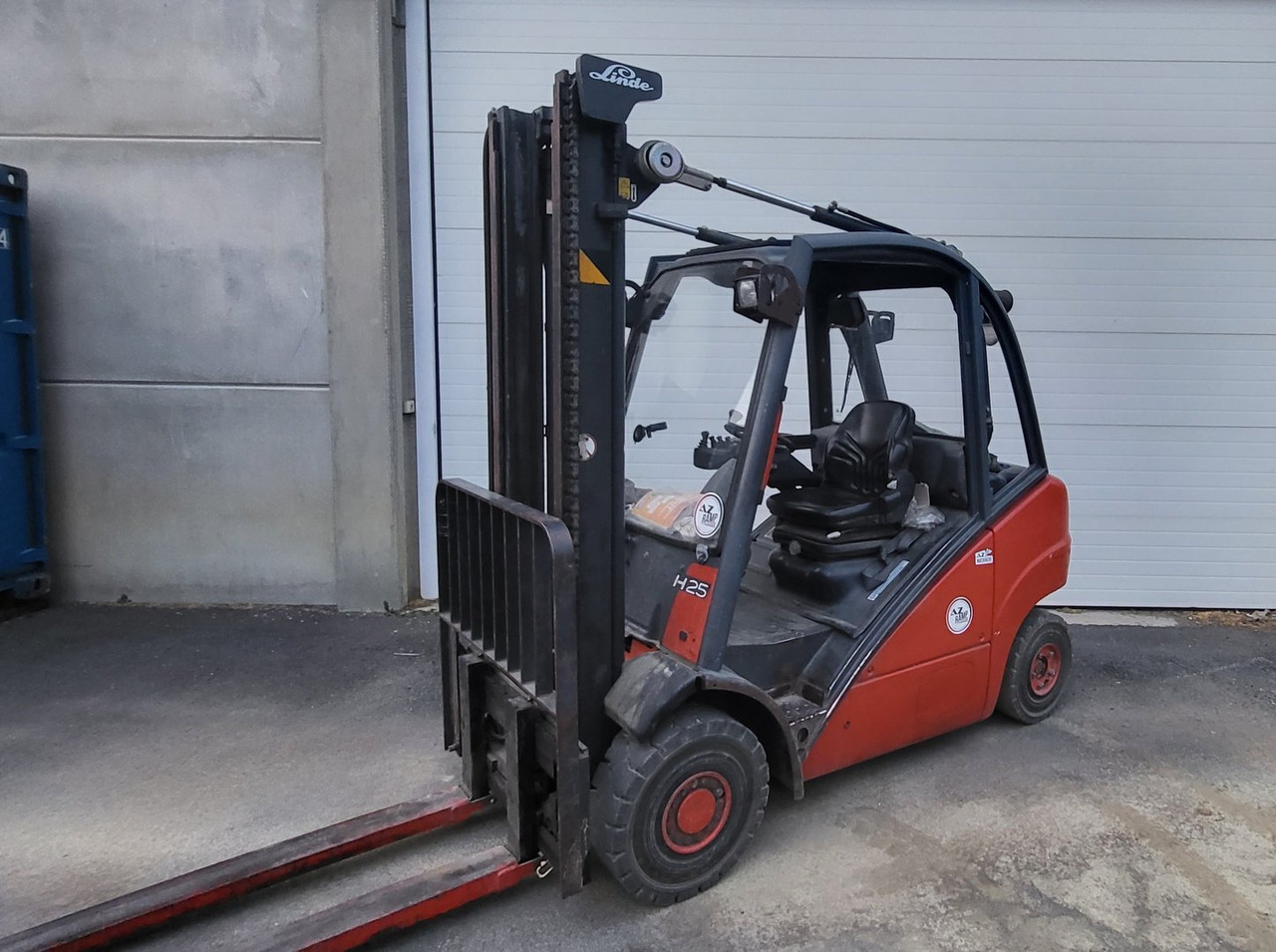 Used Forklift FENWICK LINDE H25D - Gabelstapler: das Bild 2 Used Forklift FENWICK LINDE H25D - Gabelstapler: das Bild 2