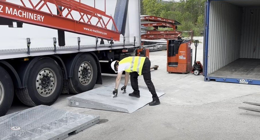 NEU: Verladerampe container Ramp. AZ RAMP - HCNN-08 INOX. 8 000 Kg: das Bild 5