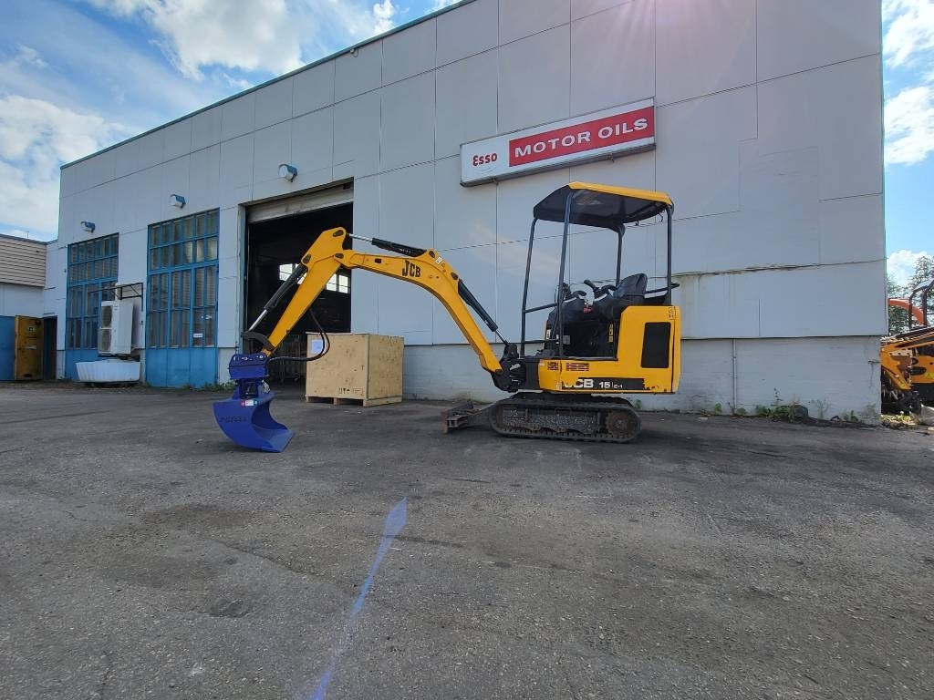 JCB 15 C-1 - Minibagger: das Bild 2 JCB 15 C-1 - Minibagger: das Bild 2
