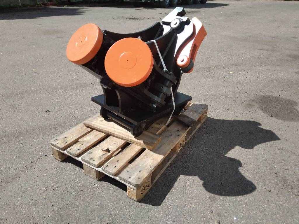 Tarfin RKH-V4 Rail handling device S60 - Baugeräte: das Bild 5 Tarfin RKH-V4 Rail handling device S60 - Baugeräte: das Bild 5